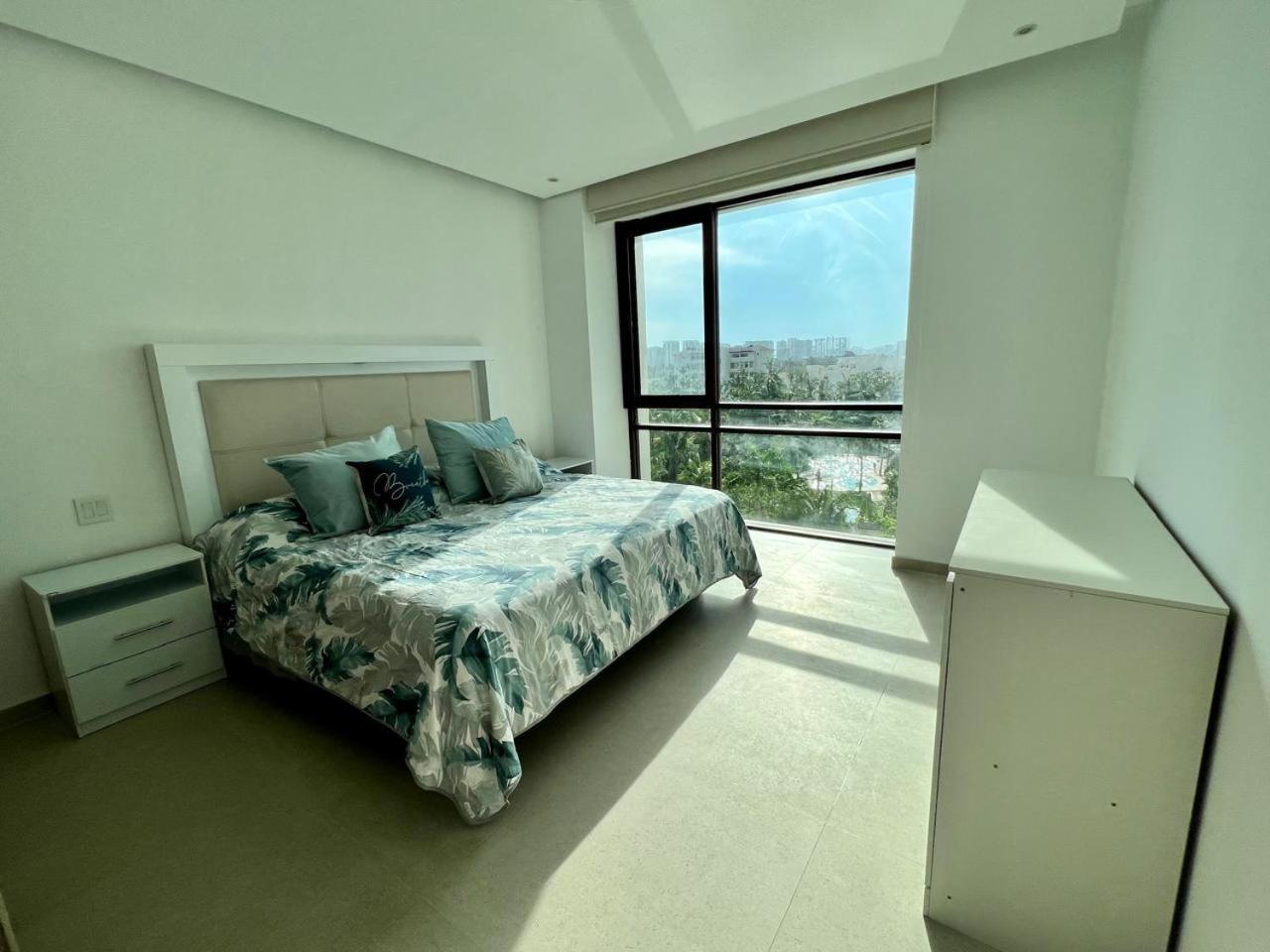 Apartamento Depto En La Playa Con Toboganes, Juegos Y Restaurantes *